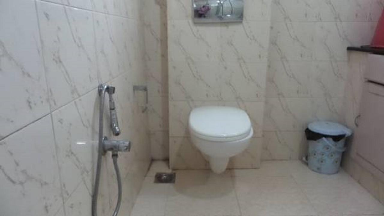 Hotel Boban Plaza トリバンドラム エクステリア 写真